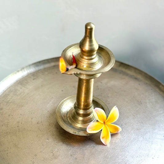 Vintage Eka Mukha Lamp