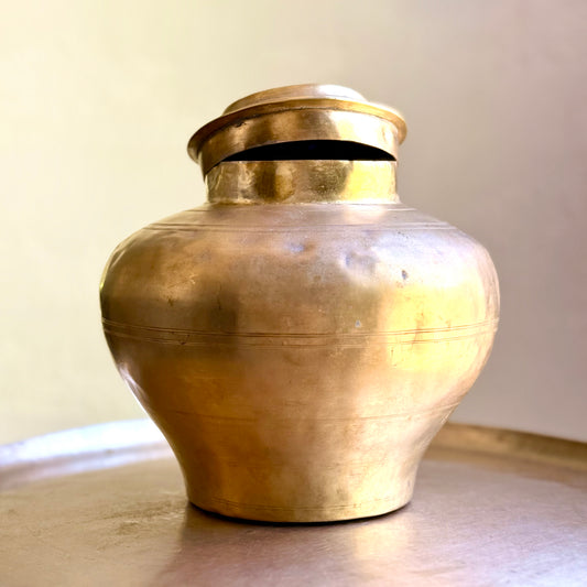 Antique ‘Dhara’ Grain Pot