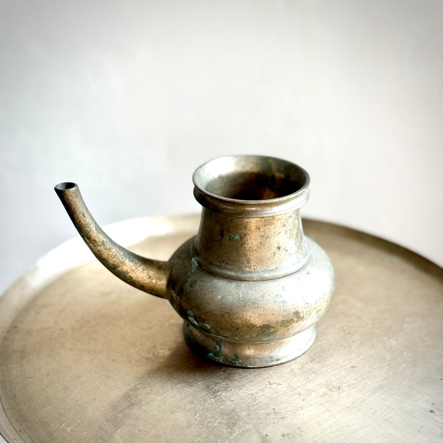 Vintage Kindi