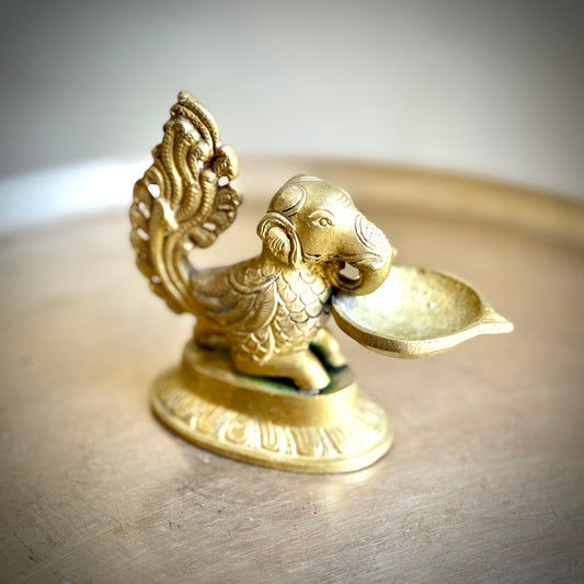 Gajamukha-Annapakshi Oil Lamp – A Rare Mythological Masterpiece