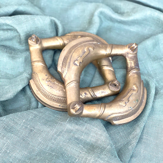 Vintage Chilambu Pair