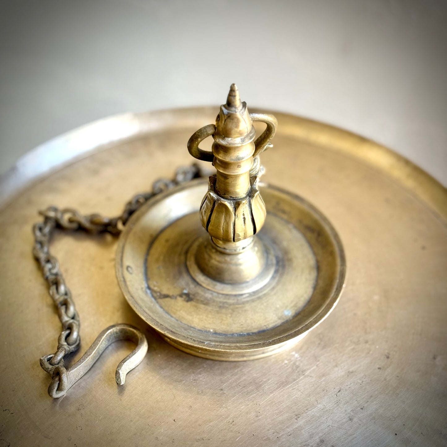Rare Lotus Bud Hanging Oil Lamp – Museum-Worthy Collectible