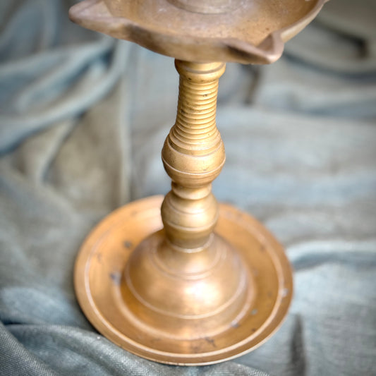 Vintage Nilavilakku – Traditional Kerala Oil Lamp