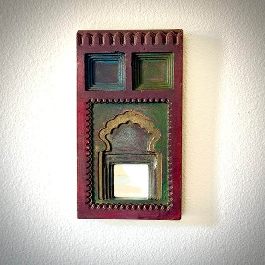 ‘Leheriya’ Mirror