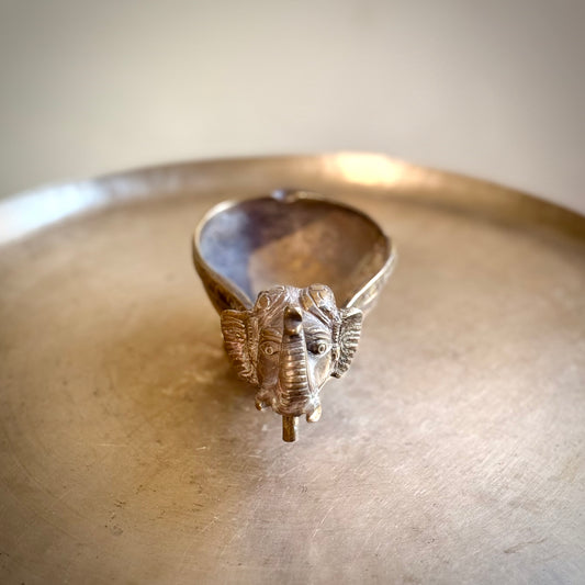 Elephant Brass Vilakku