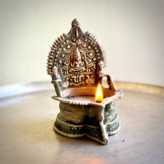 Vintage Kamatchi Vilakku