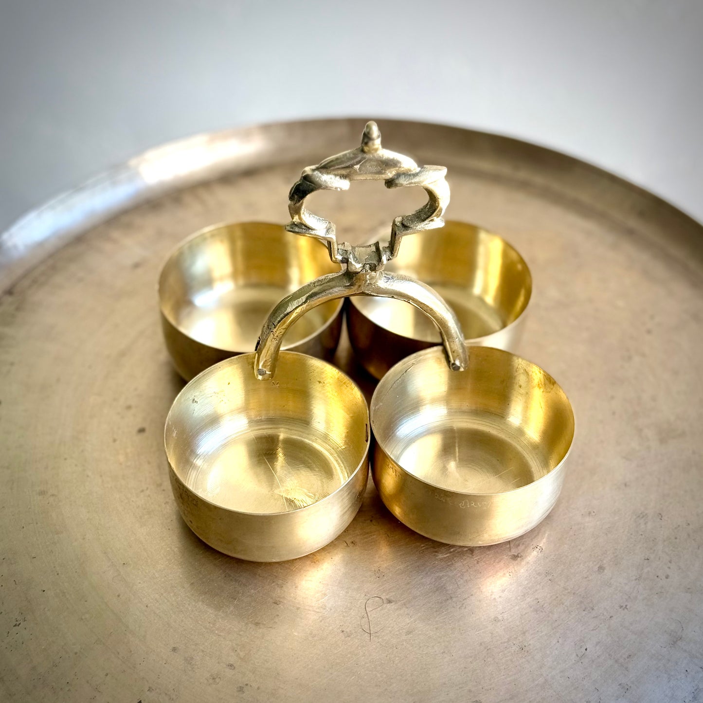 Kaai Kothuu / Vegetable Serving Bowl