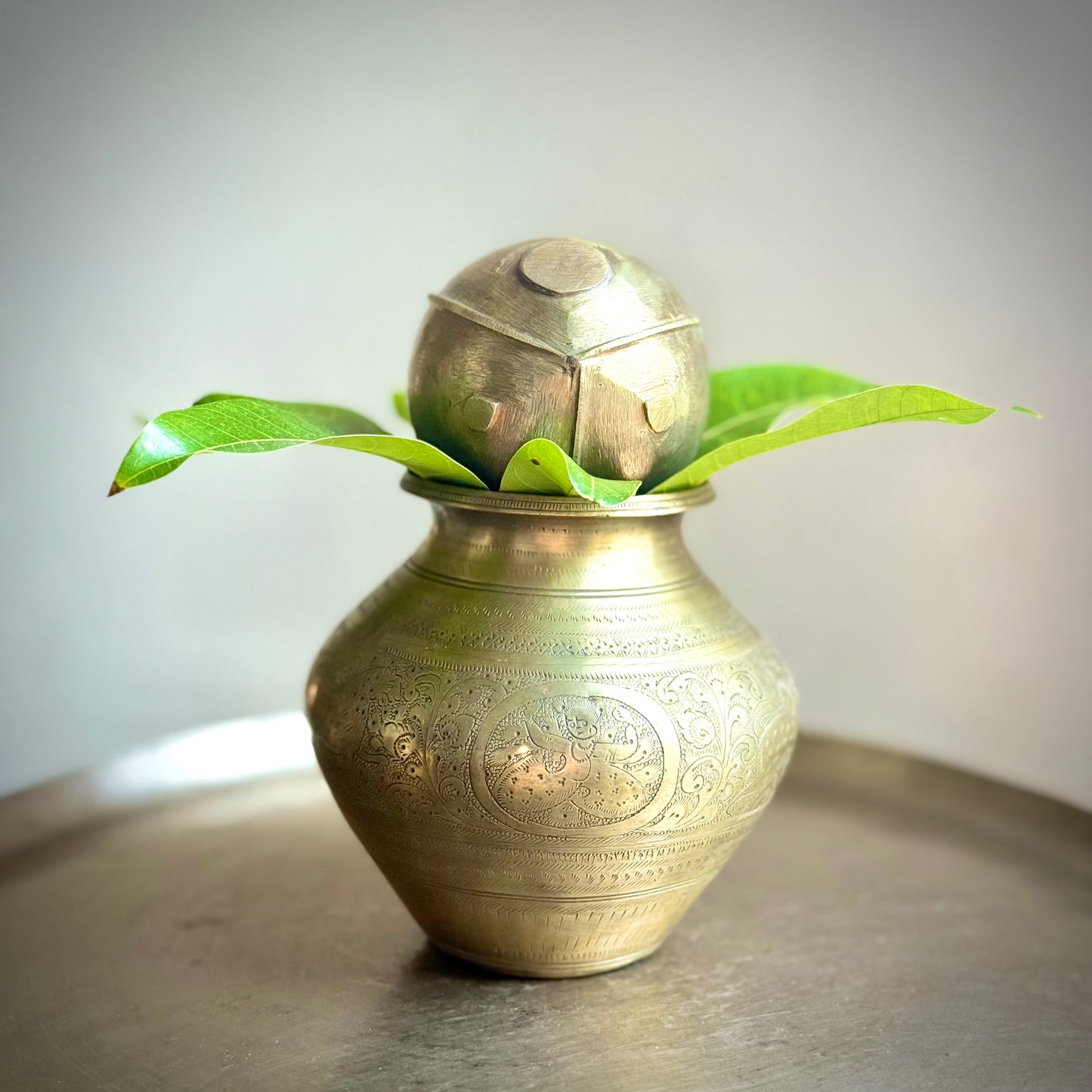 Vintage Bronze Coconut