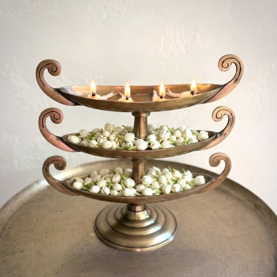 ‘Nouka’ – Three-Layer Boat Lamp Exclusive to 9 Petals – The Studio
