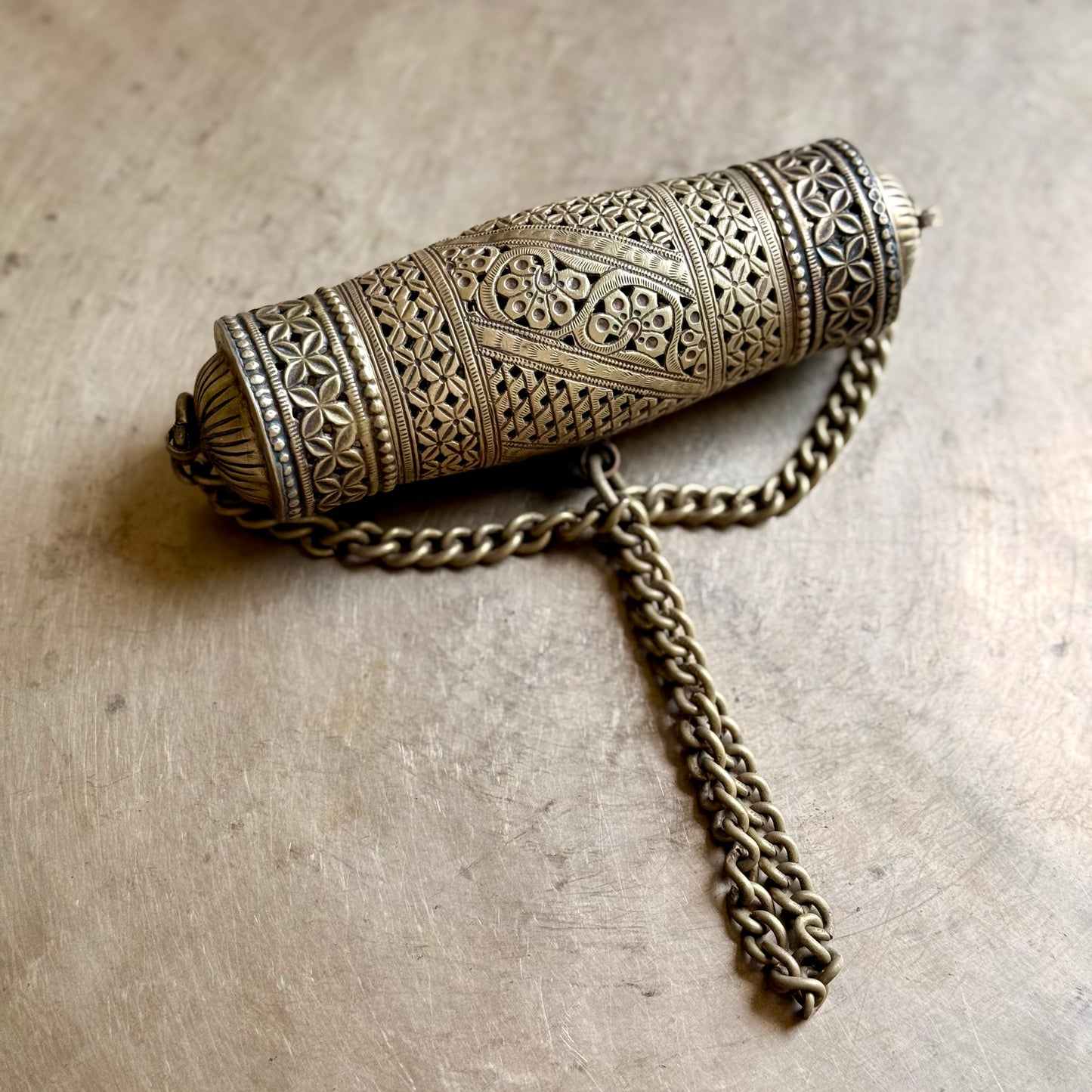 Heirloom Paan & Lime Canister