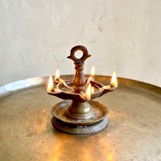 Thooku Vilakku - Kerala