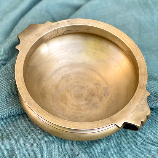 Bronze Urli