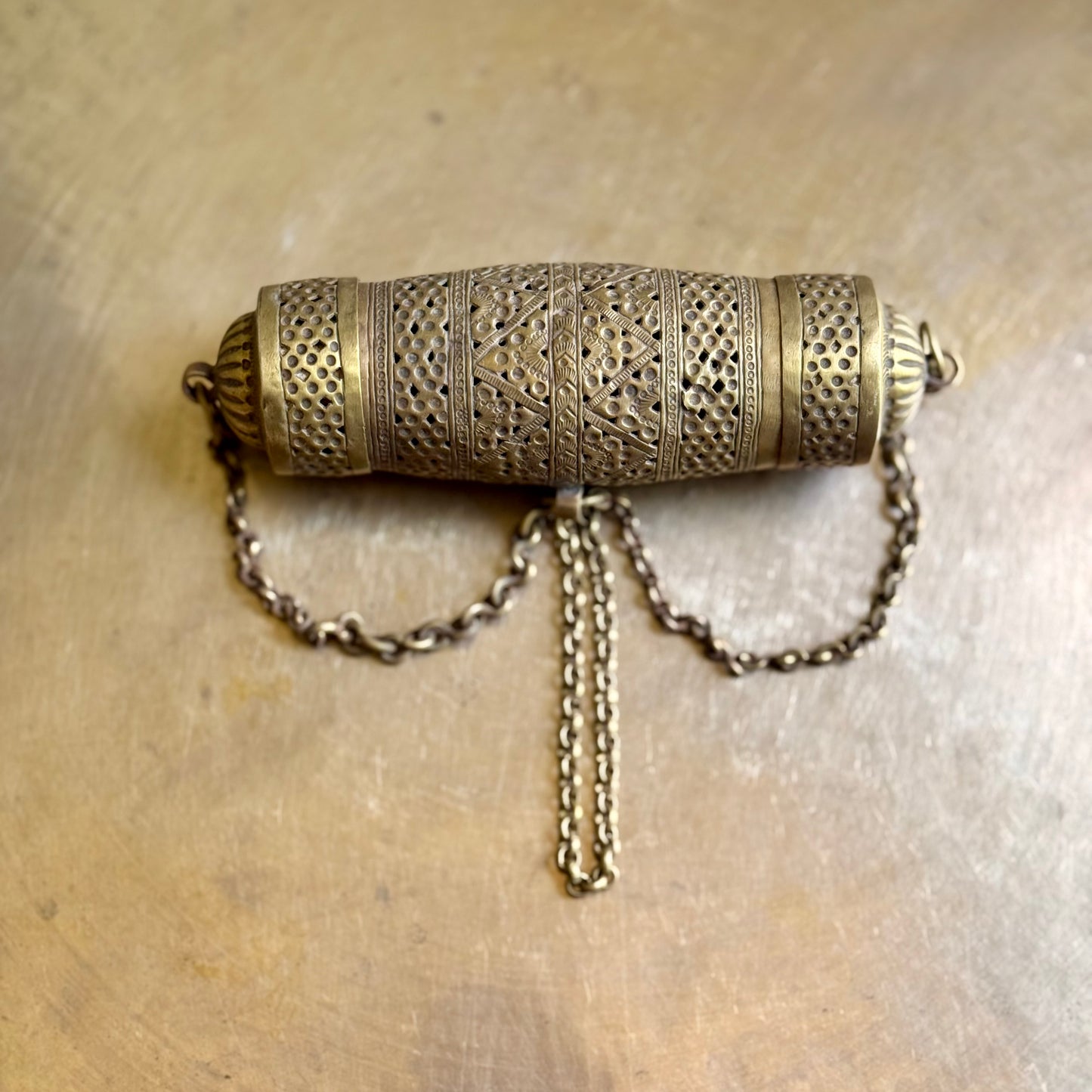 Heirloom Paan & Lime Canister