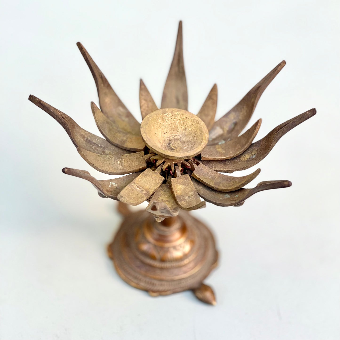 Vintage Lotus Lamp