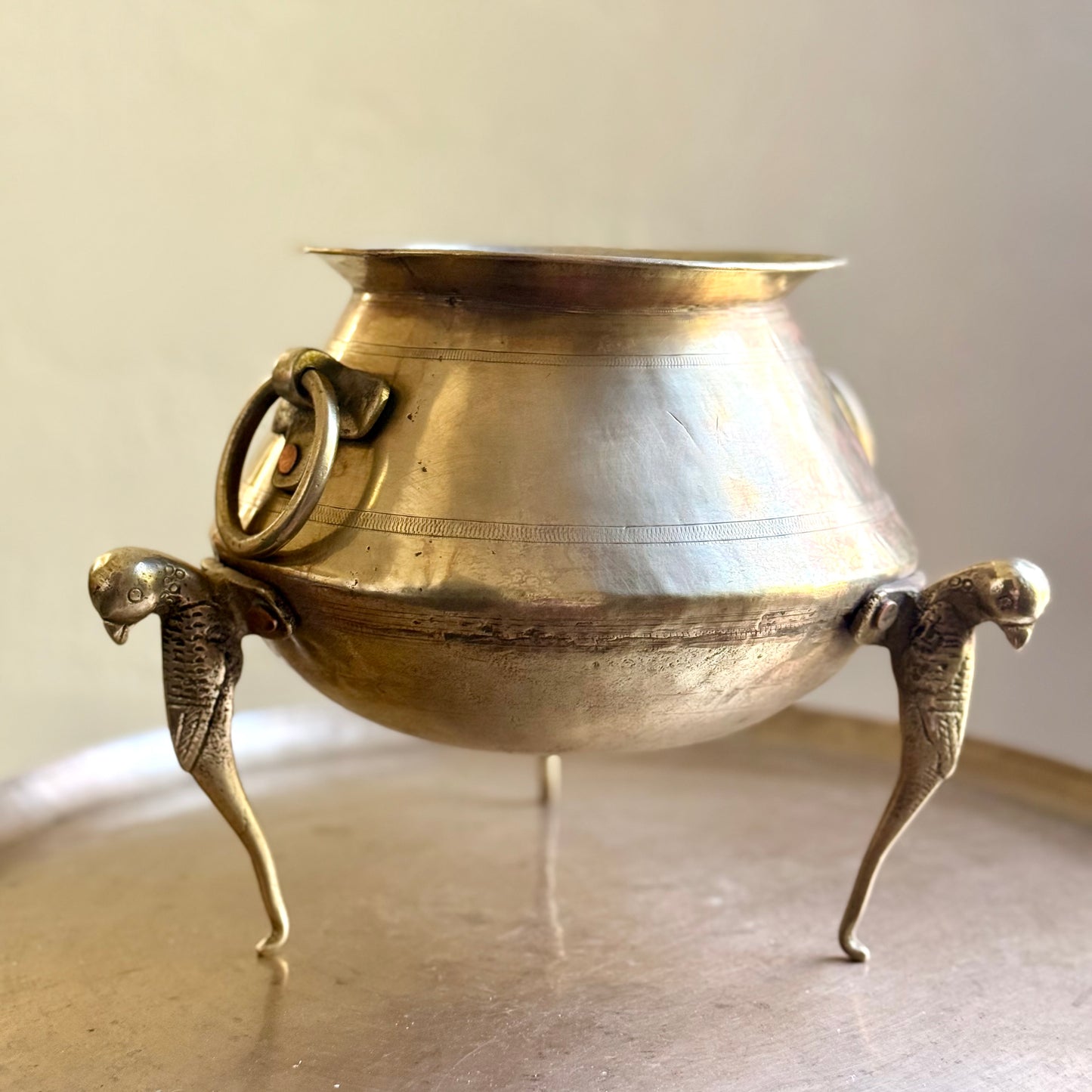 ‘Hiranya’ Pot