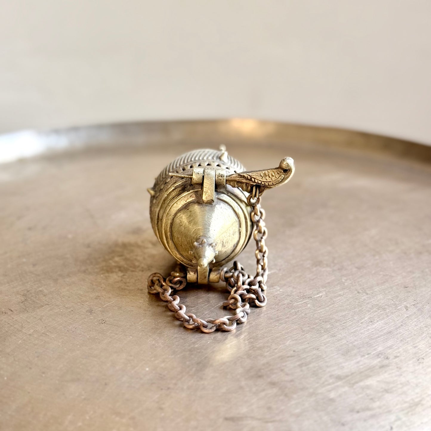 Vintage Brass Lime Box (Chuna Dabbi)