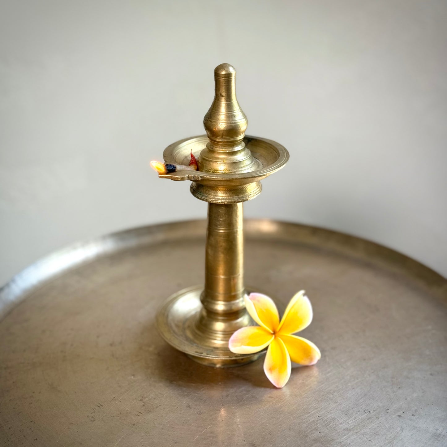 Vintage Eka Mukha Lamp