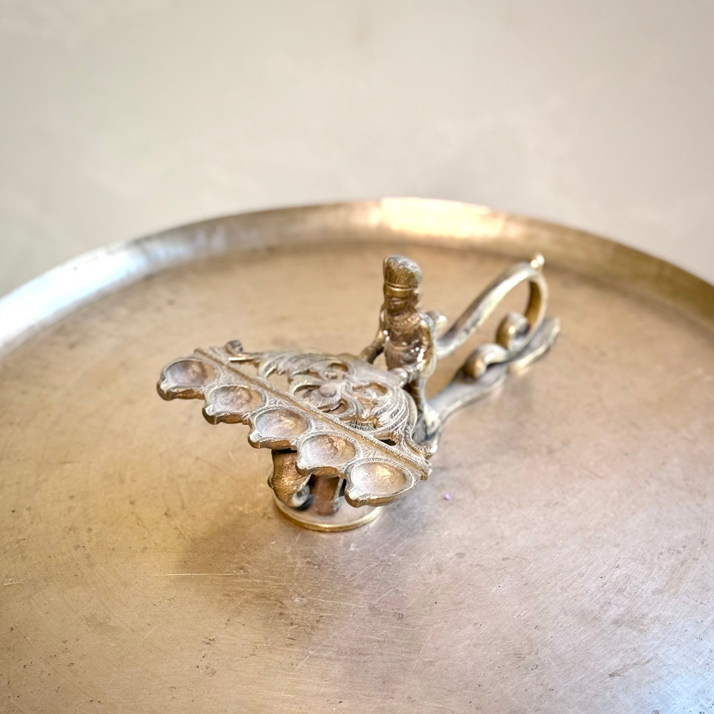 Brass Arti Diya – Five-Wick Plate on Elephant Base