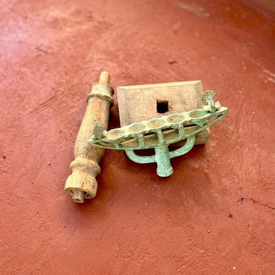 Mid-Century Bronze Chamaya Vilakku