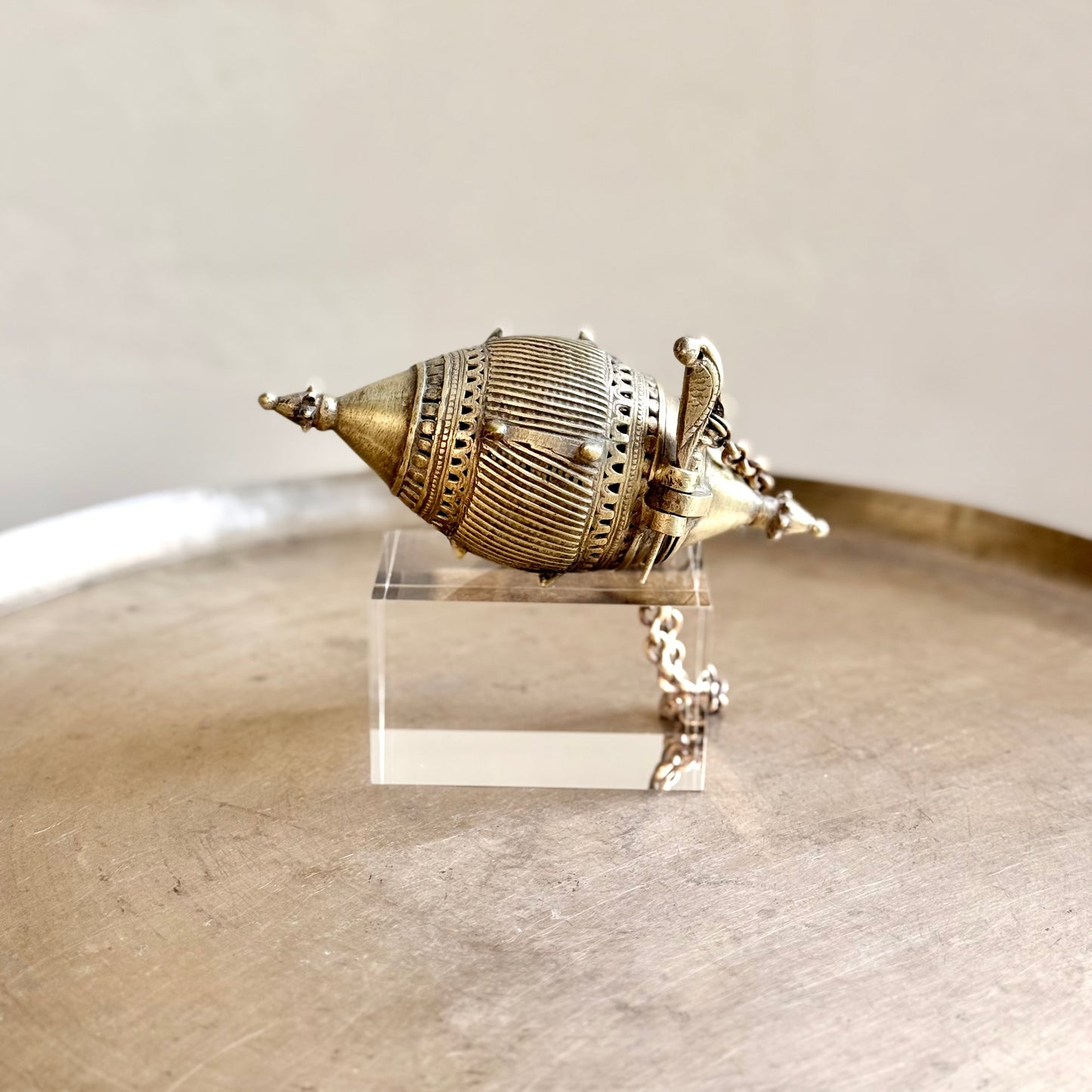 Vintage Brass Lime Box (Chuna Dabbi)