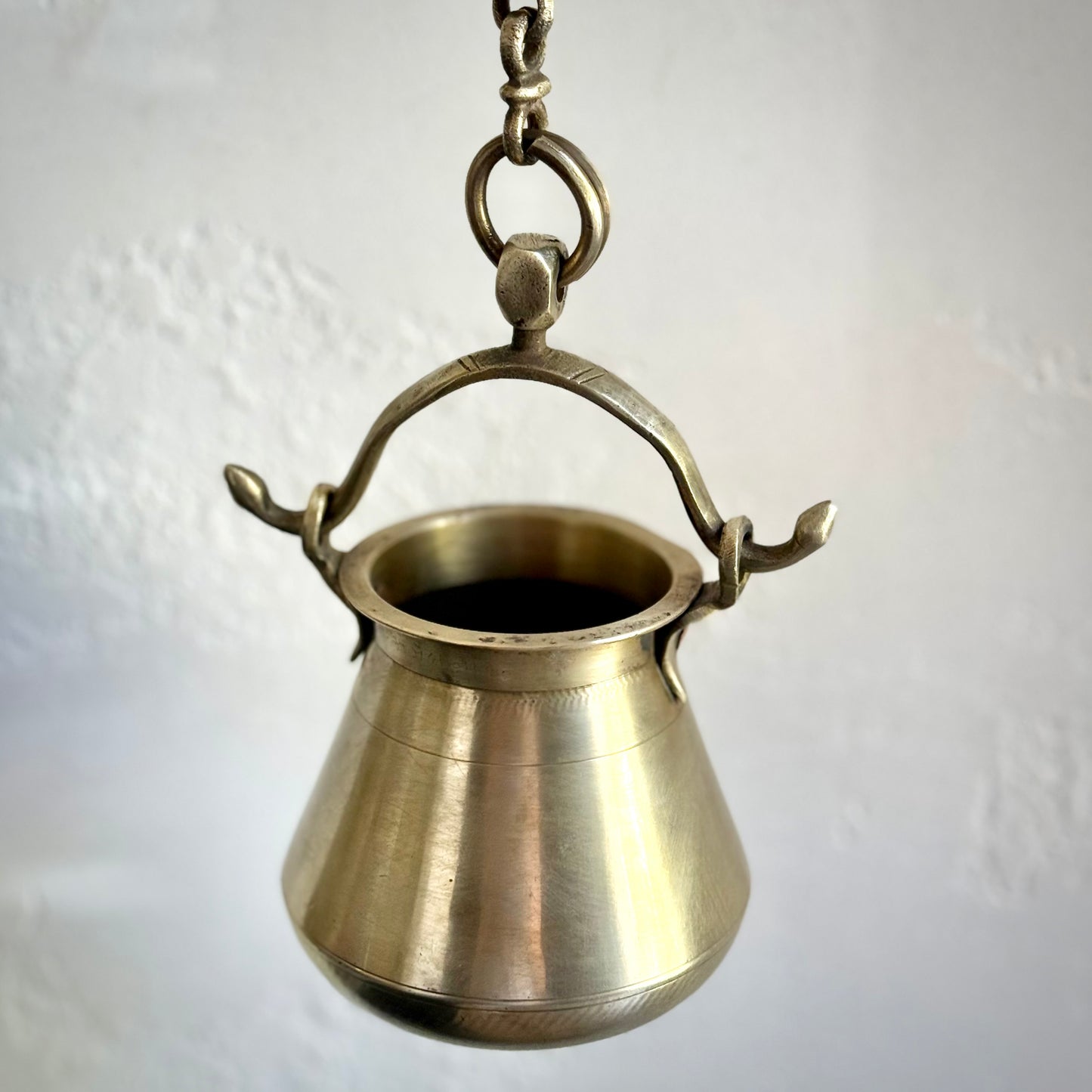 Vintage Hanging Pot