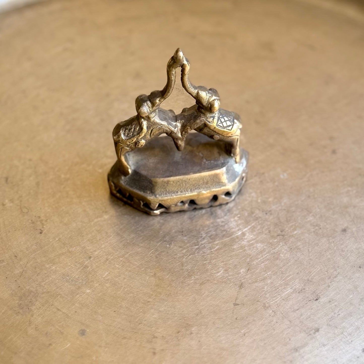 Twin-Elephant Brass Foot Scrubber (Vajri)