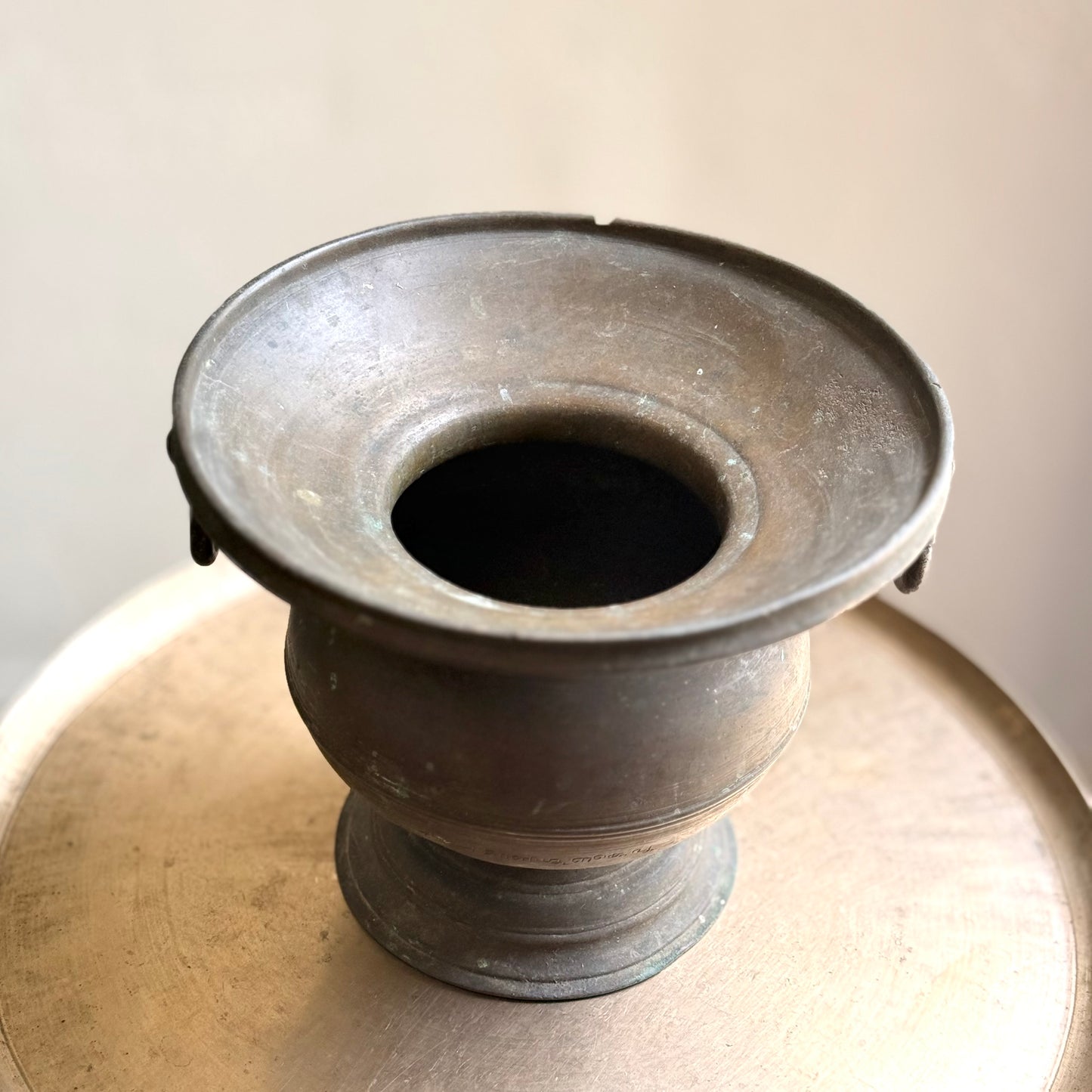 Antique Bronze Vetrilai Panikam - Tamil Nadu (Early 20th Century)