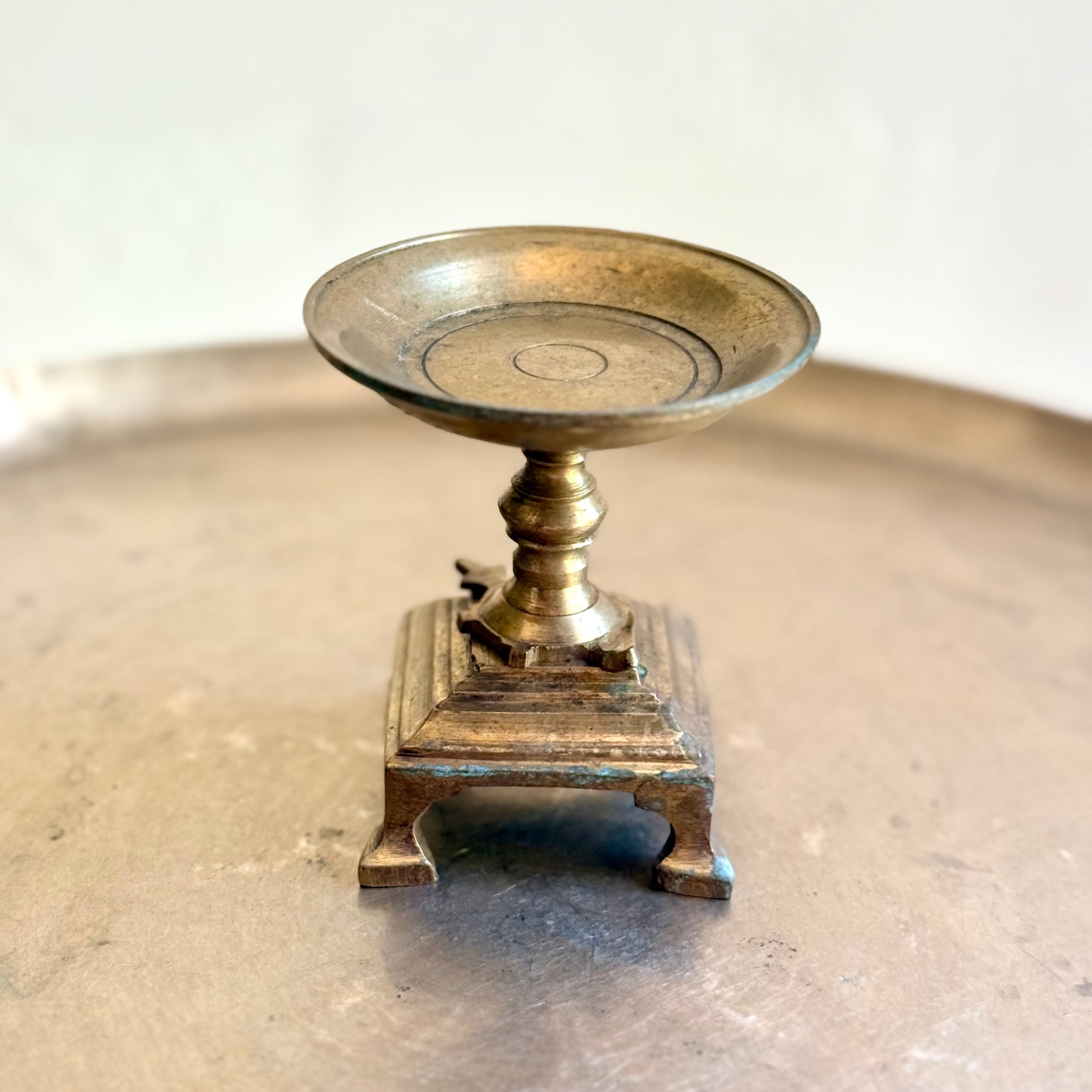 Vintage Miniature Brass Tortoise Pedestal Stand