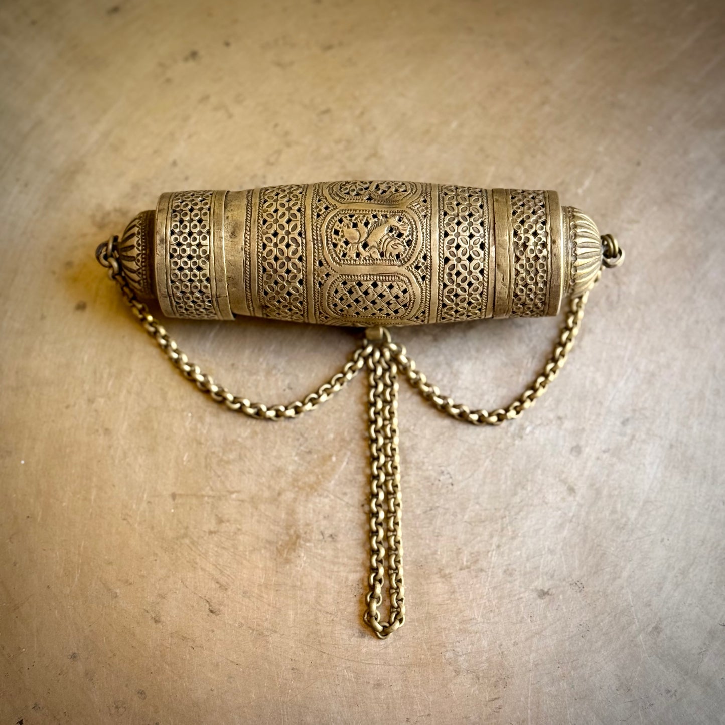 Heirloom Paan & Lime Canister