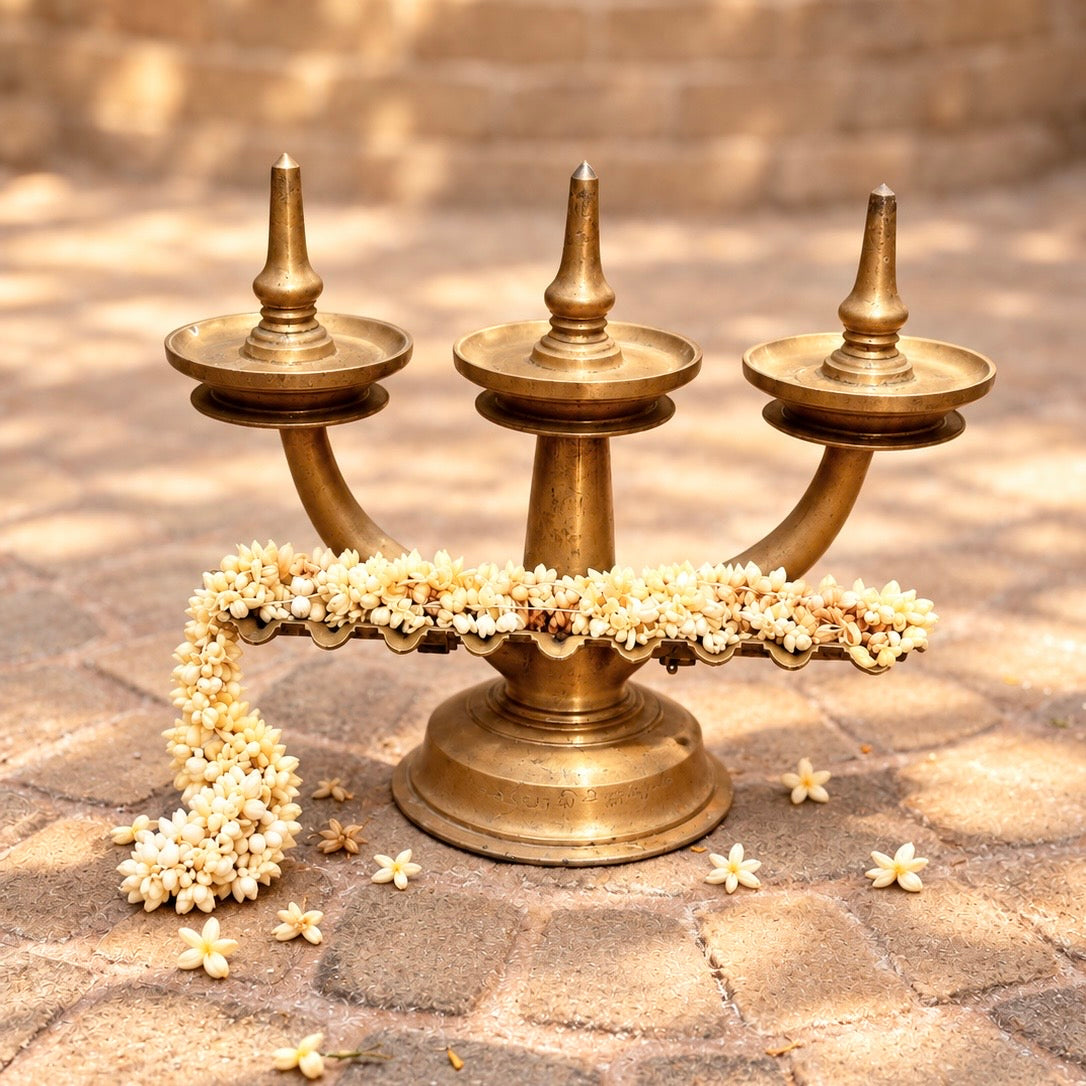 Vintage Kavara Vilakku | An Exceptional Find