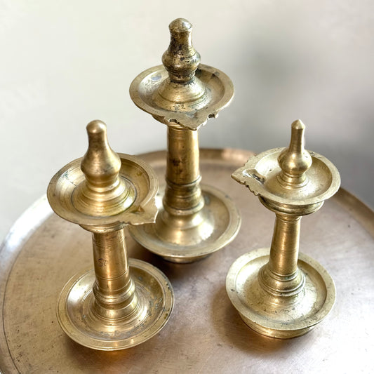 Vintage Eka Mukha Lamp