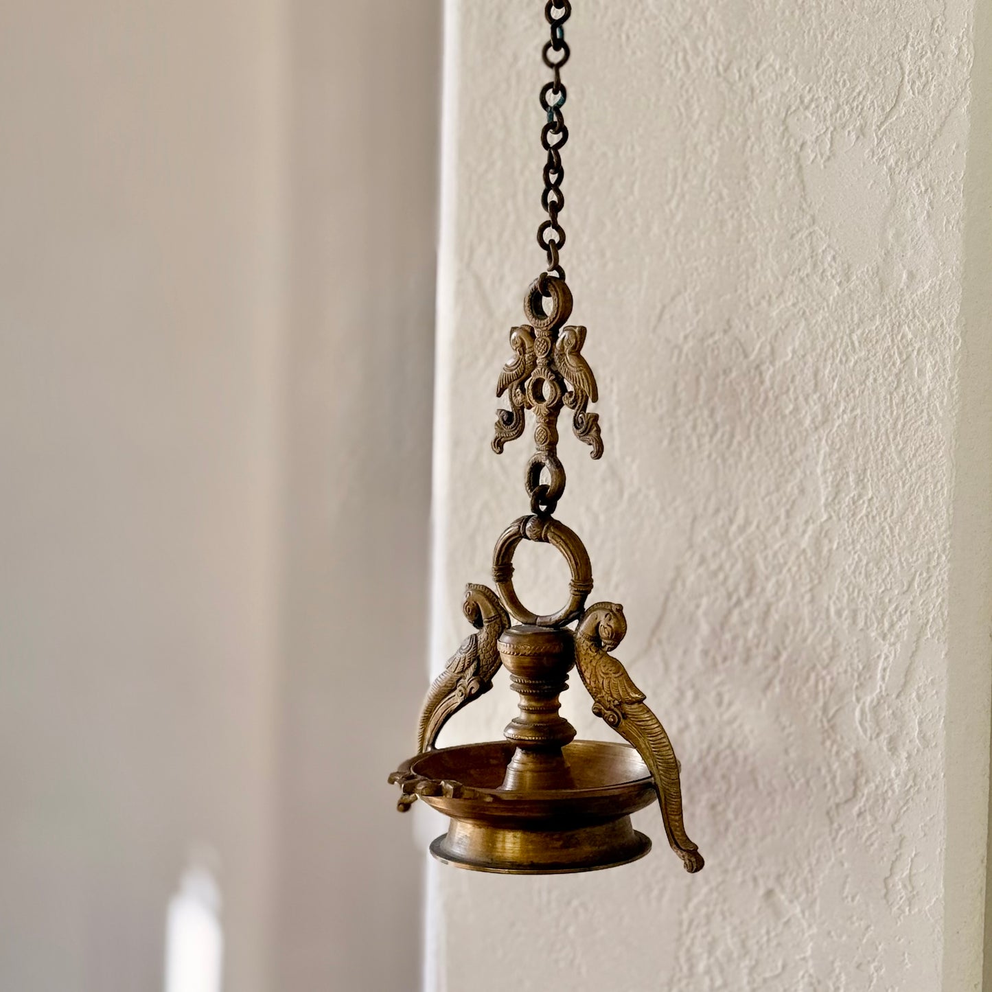 Heritage Twin Parrot Hanging Lamp