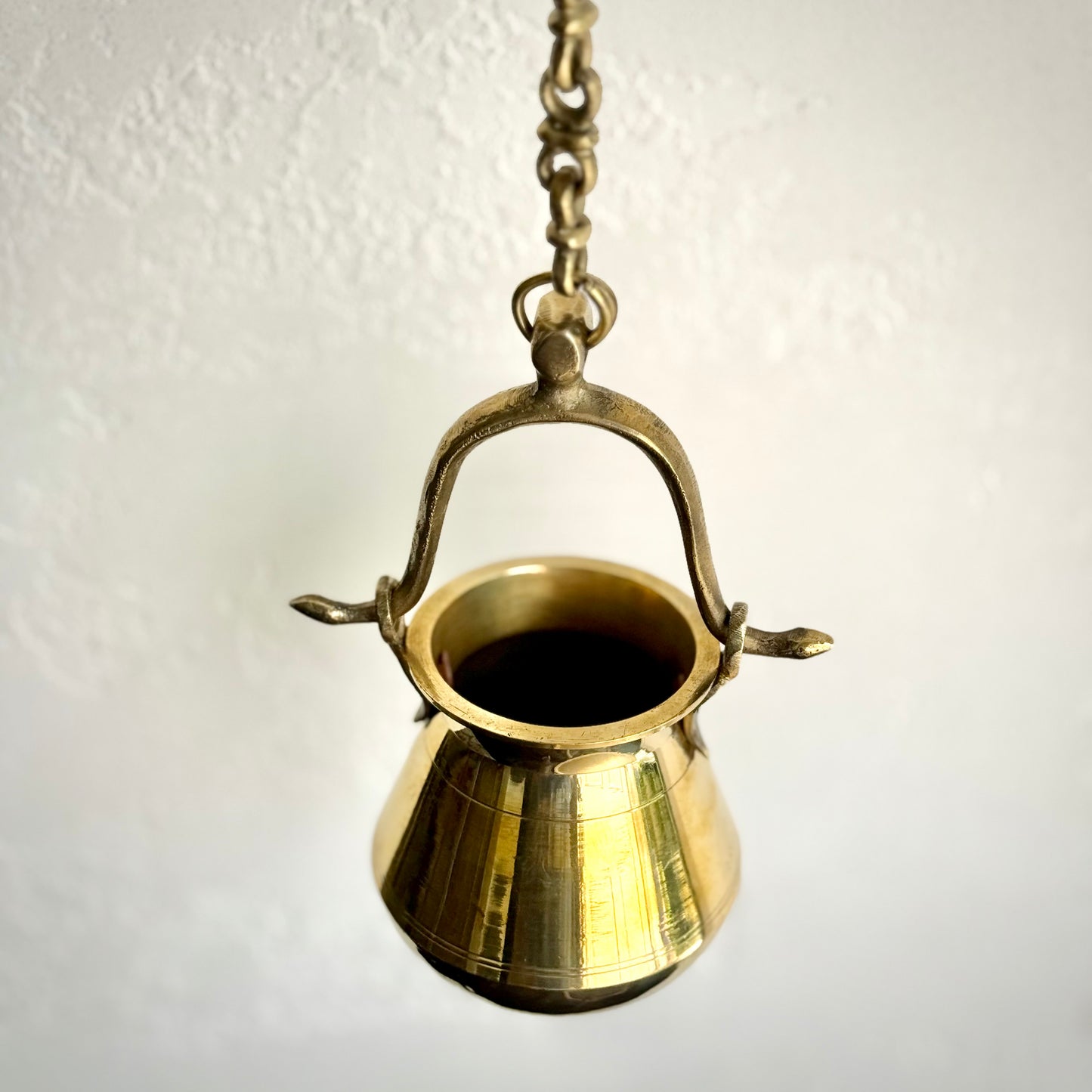 Vintage Hanging Pot